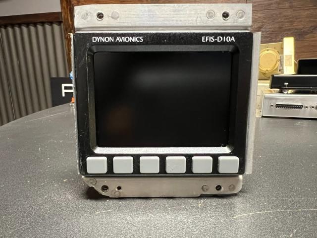 Photo Dynon D10A CERTIFIED EFIS-10A image 2/4