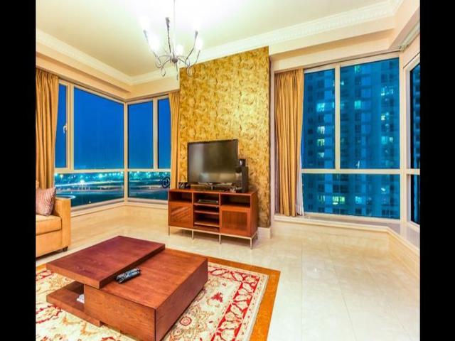 Photo Emaar 6 Towers: Aprt meublé de 3 chambres - Vue sur le terrain de Golf image 2/6