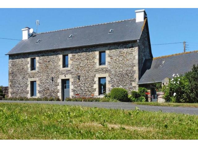 Photo En France 250 m² Maison de vacances ∙ 8 personnes ∙ 4 chambres∙4 salles de bain Maison avec jardin, image 2/3