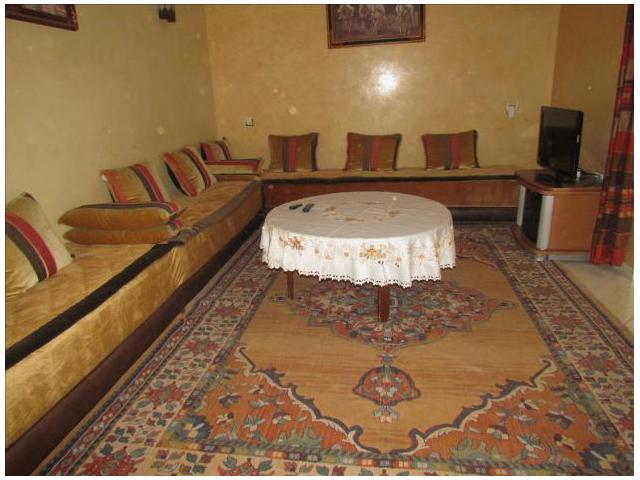 Photo En location longue durée meublé Étage  villa image 2/6