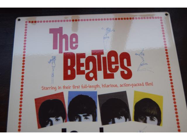 Photo Enseigne publicitaire, plaque en métal "the beatles" image 2/6