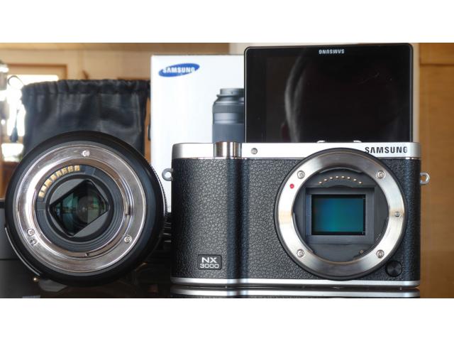 Photo Ensemble photo Samsung NX en très bon état image 2/3