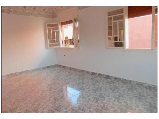 Photo Etage villa vide de 3ch a aarest sbaii image 2/6
