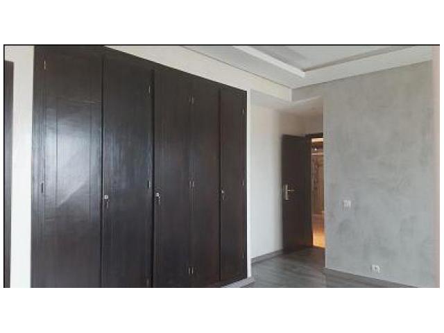Photo excellent appart 157m² face makro ain sebaa image 2/5