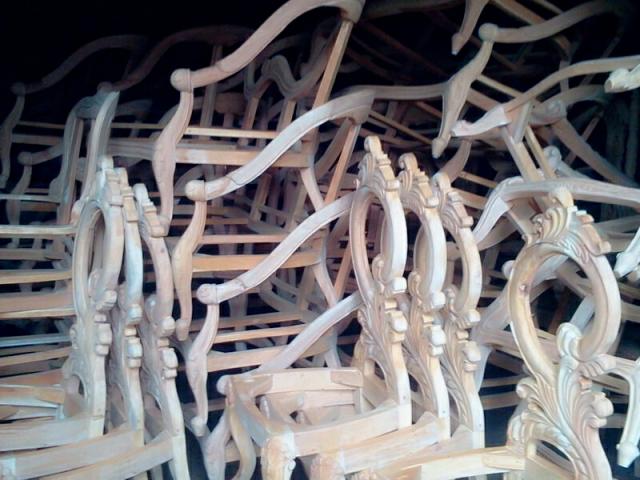 Photo Fabriquant de mobilier en bois image 2/6