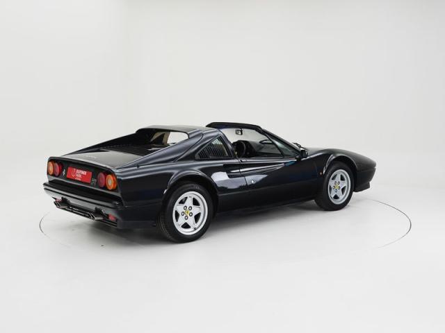Photo Ferrari 328 GTS '87 CH9597 image 2/6