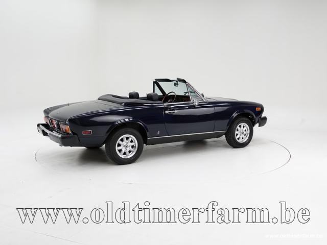 Photo Fiat 124 Spider 2.0 '77 CH9012 image 2/6