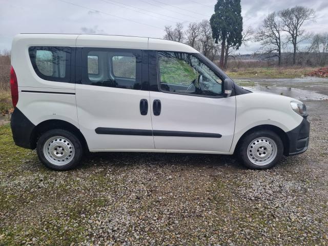 Photo Fiat Doblo 2016 84000km 1.3jtd 90cv 66kw Pack électrique... image 2/6