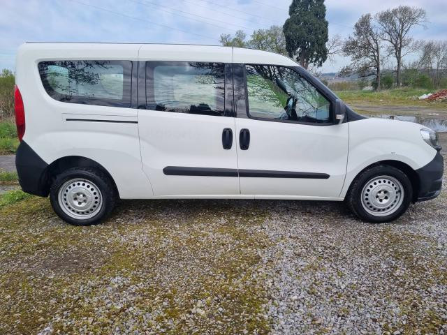 Photo Fiat Doblo 9/2017 L2 Maxi Nv Moteur 0km 1.3jtd 95cv euro6... image 2/6
