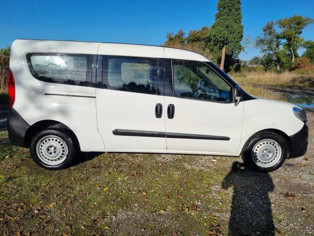 Photo Fiat Doblo maxi long châssis 2017 euro6 1.3jtd 95cv 98900km image 2/6