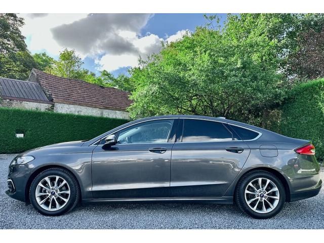 Photo Ford Mondeo 2.0 E/B Hybr. XHEV Titanium Aut. - 03 2021 image 2/6