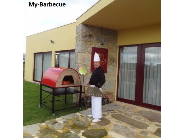 Photo Four à Bois MAXIMUS PRIME rouge My-Barbecue image 2/5