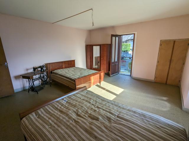 Photo FRANCE-SAVOIE- LA Chapelle - Maison de Village image 2/6