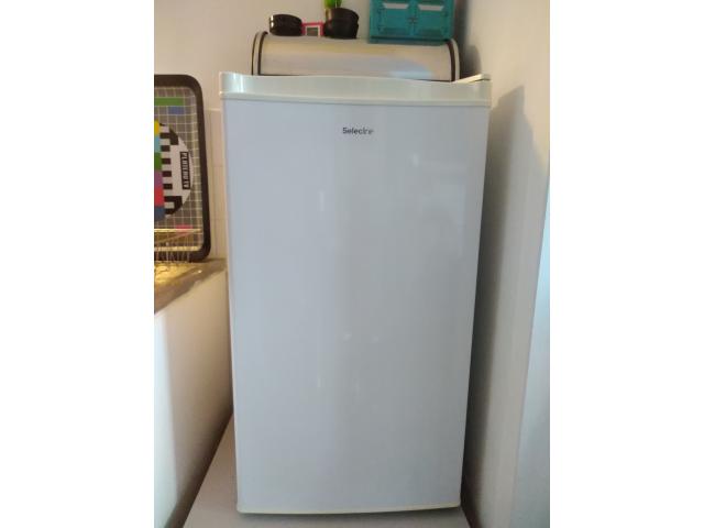 Photo Frigo très bon état - NANTES image 2/2