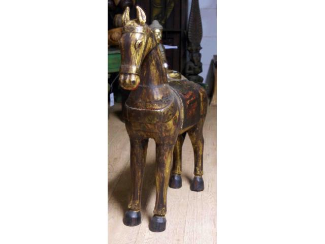 Photo grand cheval ancien en bois peint - H: 81 cm image 2/3