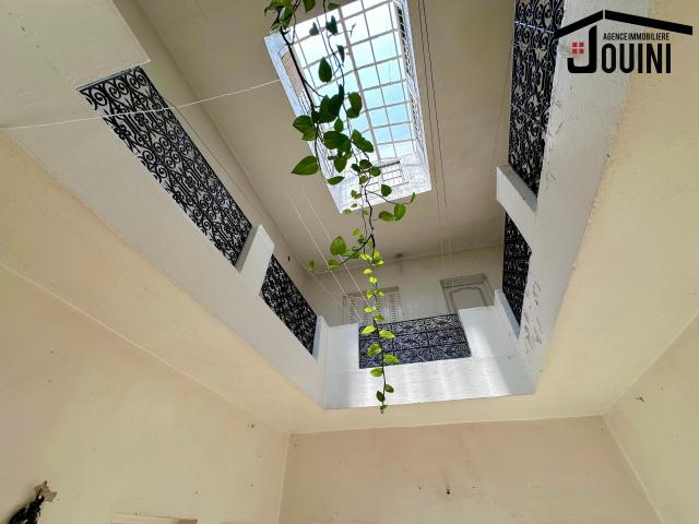 Photo Grande Maison 7 Chambres 2 Locaux À Beb Saadoun image 2/6