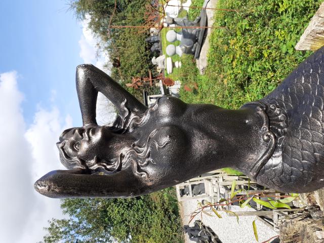 Photo GRANDE SIRENE EN FONTE PATINEE BRONZE image 2/6