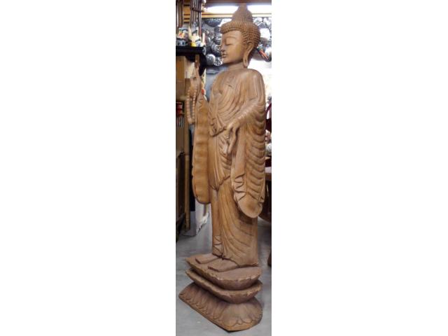 Photo Grande statue de Bouddha debout sur fleure de lotus - H: 147 cm image 2/4