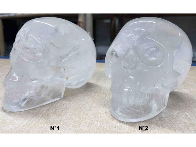 Photo Gros crânes en Cristal de roche naturel - H: 13 cm image 2/3