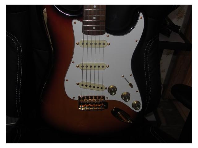 Photo Guitare Squier ( Fender ) image 2/6