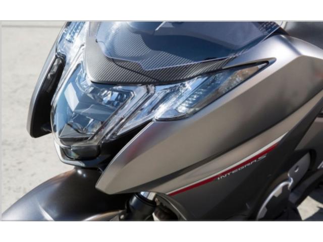 Photo Honda intégra 750sport  2016 image 2/6