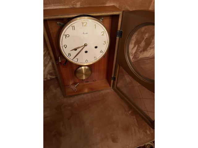 Photo Horloge antique image 2/3