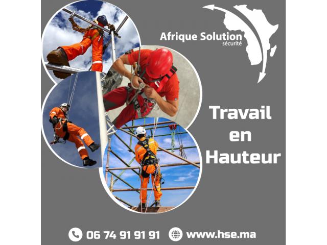 Photo HSE formation travaux en hauteur /port harnais Maroc image 2/4