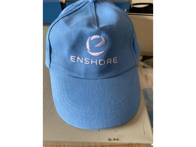 Photo IMPRESSION SUR CASQUETTES À BAS PRIX image 2/3