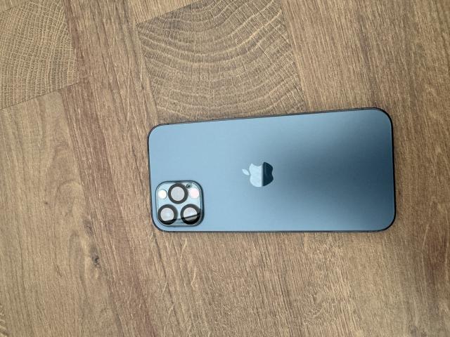 Photo iPhone 12 Pro peu servi image 2/6