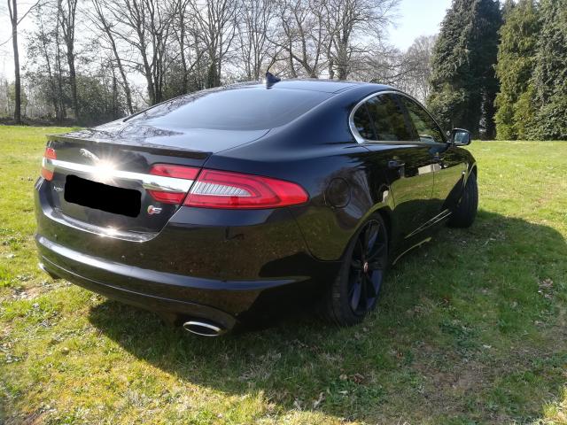 Photo Jaguar XF Type S V6 BI Turbo 275 C.V. image 2/6