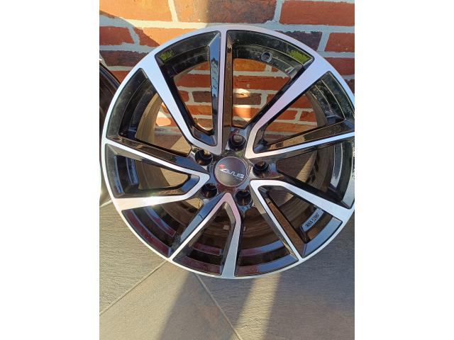 Photo Jantes Avus racing 17' sans pneus image 2/3