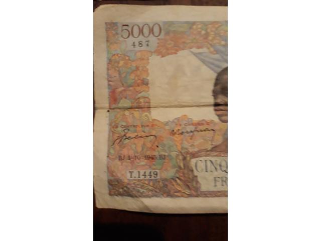 Photo Je vends - 2 billets de 5000 francs français datant 1945 image 2/3