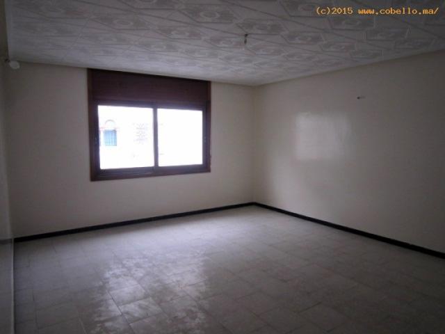 Photo Joli appartement en location à RABAT Agdal image 2/6