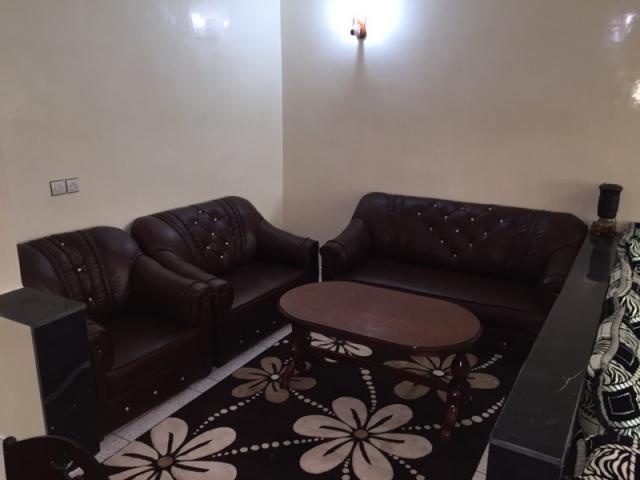 Photo joli appartement meublé par jour  FES image 2/6