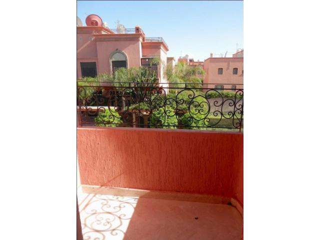 Photo Jolie villa vide 5ch avc jardin à Riad Salam image 2/6