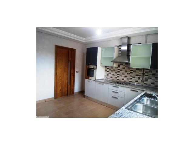 Photo jolis appartements a vendre sur la route de gammart image 2/6