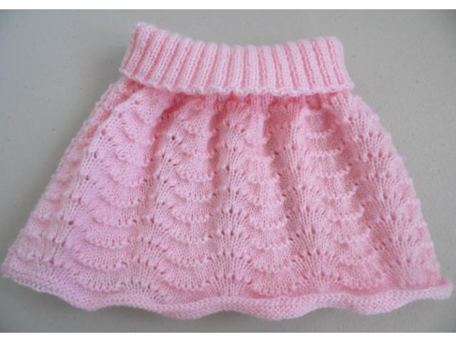 Photo Jupe et chaussons roses layette bébé tricot laine image 2/6