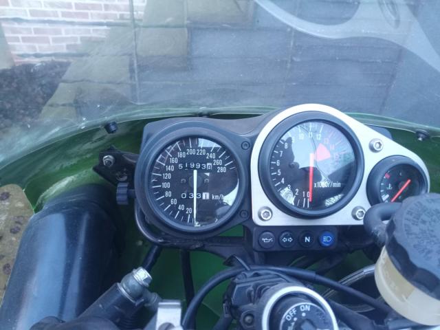 Photo Kawasaki ZX7R Piste image 2/6