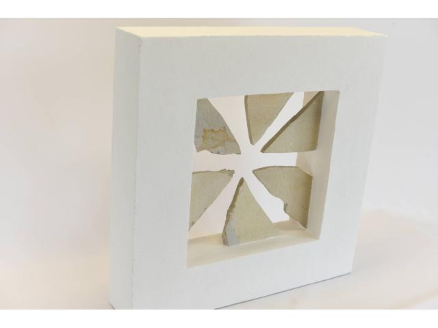 Photo Kristallskulptur aus Kalkstein und Marmor – Wohnraumskulptur image 2/5