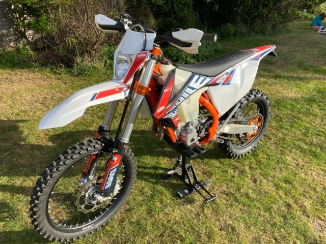Photo KTM EXC F 250 Six Days 2019 image 2/3