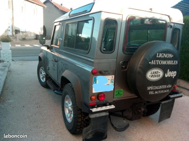 Photo LAND ROVER DEFENDER TD4 SW 4Places image 2/6
