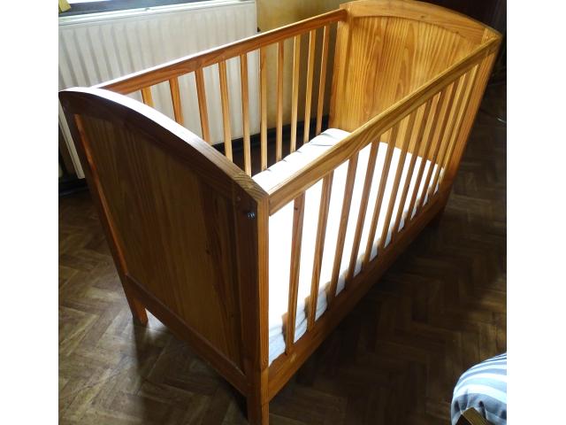 Photo lit-cage enfants, en bois plein image 2/3