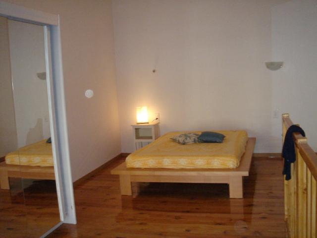 Photo LOCATION BEAU F2 DUPLEX MEUBLE MAISON INDEPENDANTE 55 M2 image 2/3