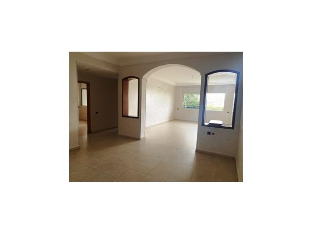 Photo Location d'un appartement  vide à Hay Riad image 2/5