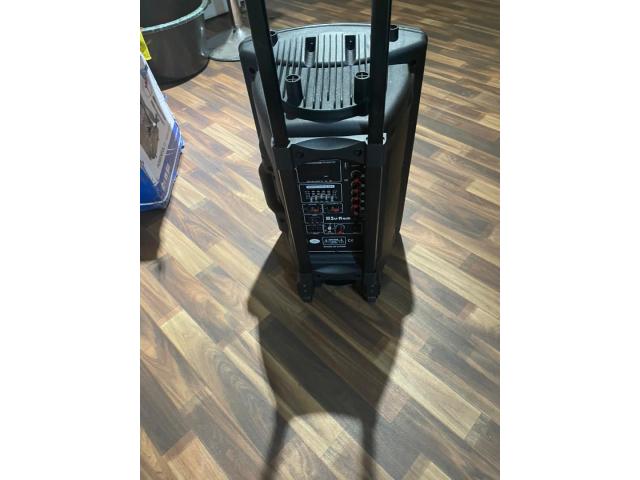 Photo LOCATION DE BAFLE AMPLIFIÉE image 2/2