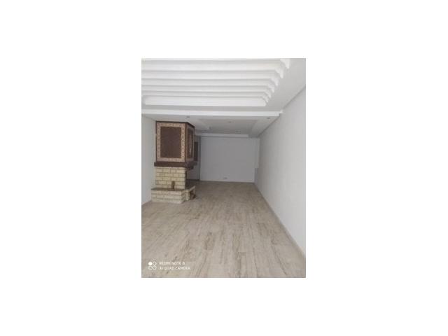Photo Location d’un appartement  vide bien entretenue image 2/5