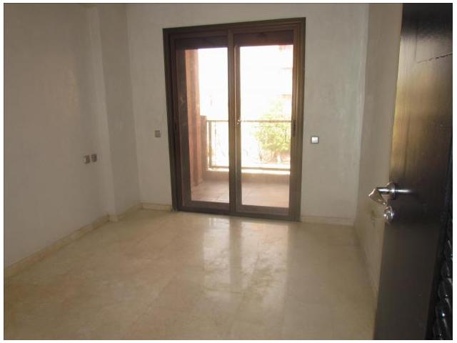 Photo location longue durée appartement  96 M image 2/6