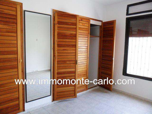 Photo Location villa vide au quartier Souissi à Rabat image 2/5
