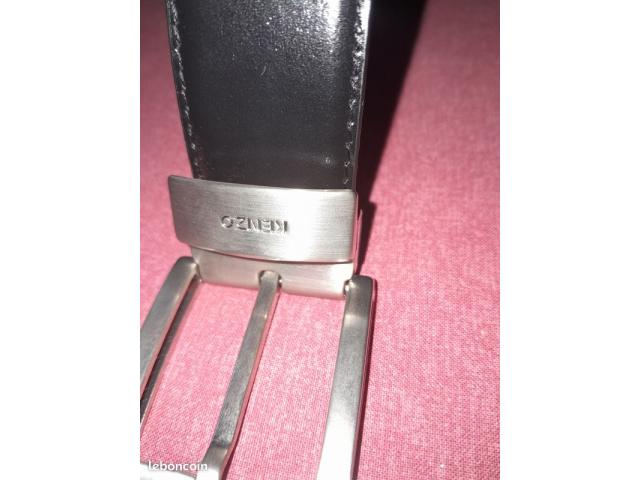 Photo Lot 2 Ceintures de Marque image 2/3