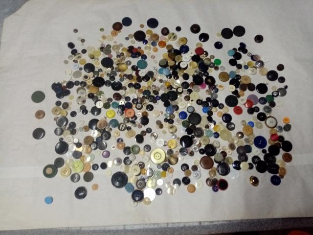 Photo Lot de bouton pour vêtement image 2/3